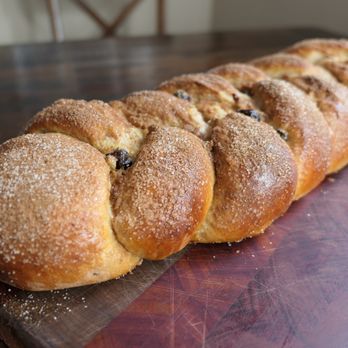 Rise Up Bakers - Cranberry walnut challah - Bakeries Near Me Rise Up Bakers - Cranberry walnut challah - Bakeries Near Me
