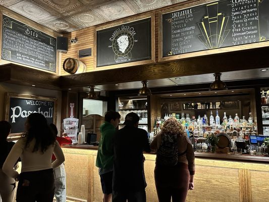 Paschall Bar by null