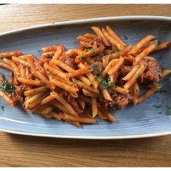 Nero - Penne Salsiccia