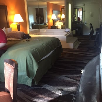 Quality Inn Creekside Downtown Gatlinburg 165 Photos 51