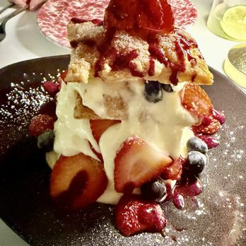LA Puglia - Italian Near Me - Santa Monica, California