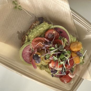 Toastique - Avocado Smash Toast - Juice Bars & Smoothies Near Me - Washington, DC, District of Columbia