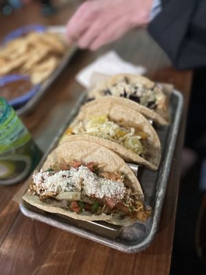 Guac y Margys by null