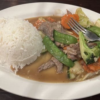 Panya Thai Restaurant - Mixed beef and vegetables! - Thai Near Me - North Miami Beach, Florida Panya Thai Restaurant - Mixed beef and vegetables! - Thai Near Me - North Miami Beach, Florida