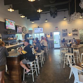 Windermere Brewing - Inside - Breweries Near Me - Windermere, Florida