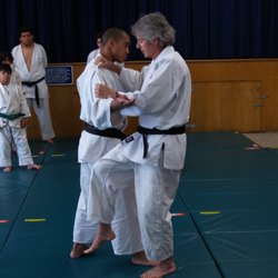 Lakewood Budo Kai Self Defense - Lovitt, Shihan seminar.
