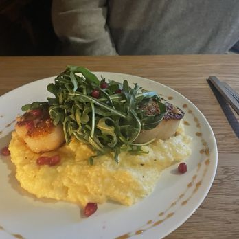 The Wilbur Mansion - Seared scallops with grits - Venues & Event Spaces Near Me - Bethlehem, Pennsylvania The Wilbur Mansion - Seared scallops with grits - Venues & Event Spaces Near Me - Bethlehem, Pennsylvania