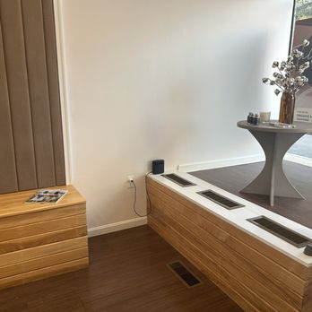 Pure Glow - Spray Tanning Near Me - Wellesley, Massachusetts Pure Glow - Spray Tanning Near Me - Wellesley, Massachusetts