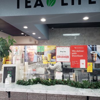 Ding Tea Reno - Counter - Bubble Tea Near Me - Reno, Nevada Ding Tea Reno - Counter - Bubble Tea Near Me - Reno, Nevada
