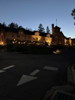 Gatehouse Restaurant by null