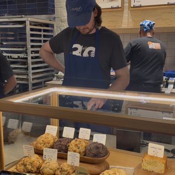 Levain Bakery - Bakeries Near Me - Chicago, Illinois Levain Bakery - Bakeries Near Me - Chicago, Illinois