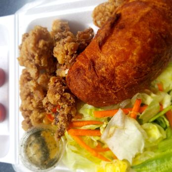 Rada's Piroscki - Lunch special A: piroshki, tossed salad & calamari - Fast Food Near Me - Honolulu, Hawaii