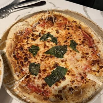Mia Restaurant & Bar - Margarita Pizza - Italian Near Me - Roseville, California