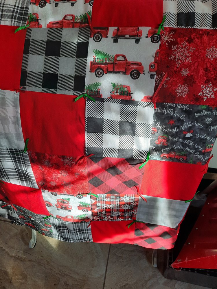 POPPY’S FLOWERS Updated October 2024 21 Photos 900 Roberts St