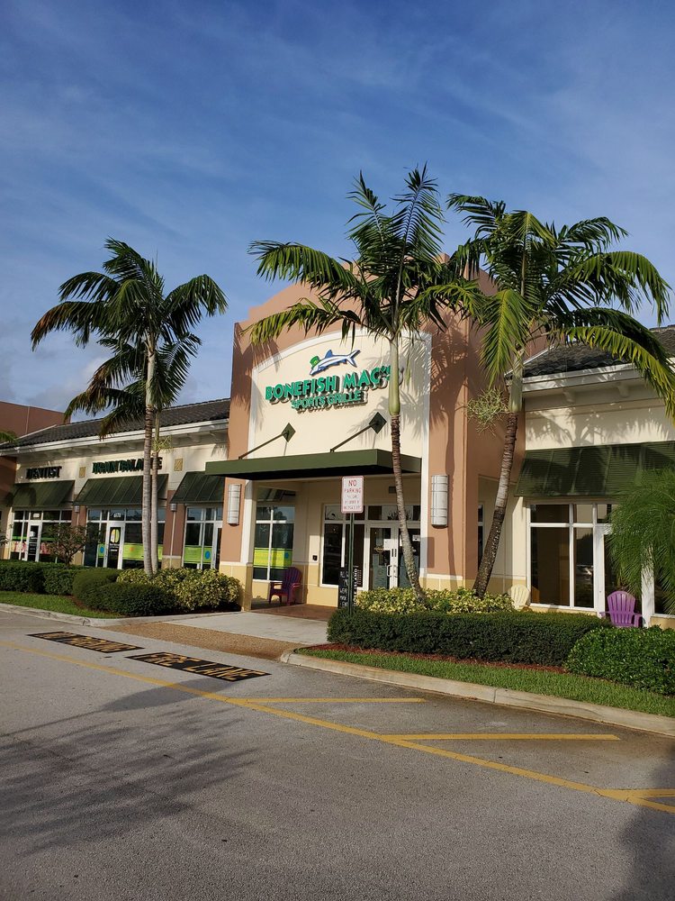 Bonefish Mac's Sports Grille