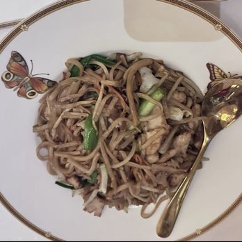 Jasmine - Chicken chow mein - Bars Near Me - Las Vegas, Nevada