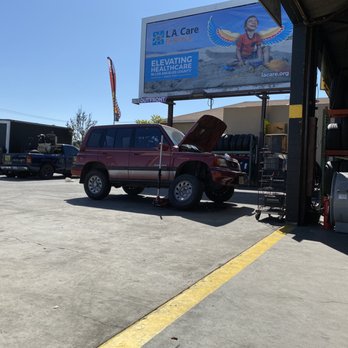 Sahagun Smog Check - Tire change - Smog Check Stations Near Me - South Gate, California Sahagun Smog Check - Tire change - Smog Check Stations Near Me - South Gate, California