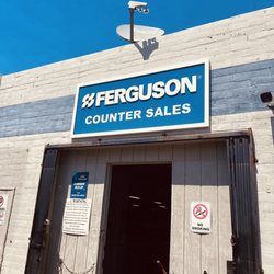 Ferguson Plumbing Supply - Customer entrance