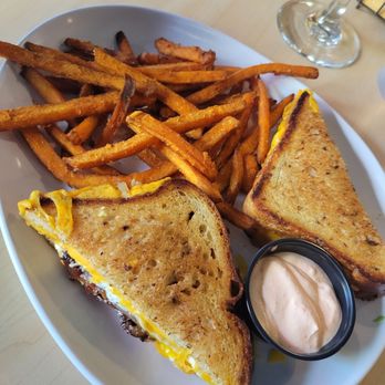 Two Chicks - Rise and Shine - Breakfast & Brunch Near Me - Reno, Nevada