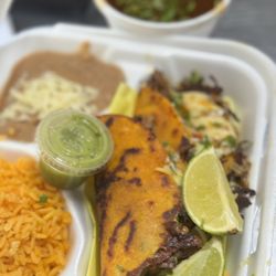Lili’s Taco Shop