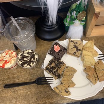 A Little Something Sweet - Desserts Near Me - Lake Forest, California