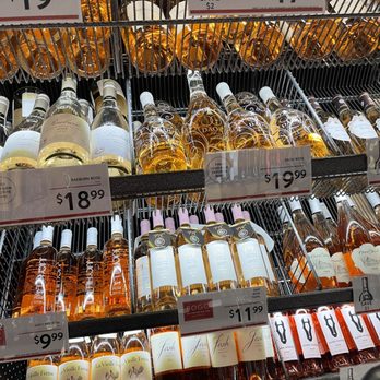 Winn-Dixie - a display of bottles of wine in a grocery store - Beer, Wine & Spirits Near Me - Jacksonville, Florida Winn-Dixie - a display of bottles of wine in a grocery store - Beer, Wine & Spirits Near Me - Jacksonville, Florida