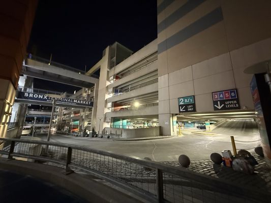 Bronx Terminal Market by null