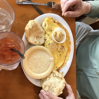 Ruby Slipper Uptown - Omelette, grits and biscuit - Cafes Near Me - New Orleans, Louisiana Ruby Slipper Uptown - Omelette, grits and biscuit - Cafes Near Me - New Orleans, Louisiana