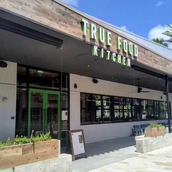 True Food Kitchen - Salad Near Me - Miami, Florida