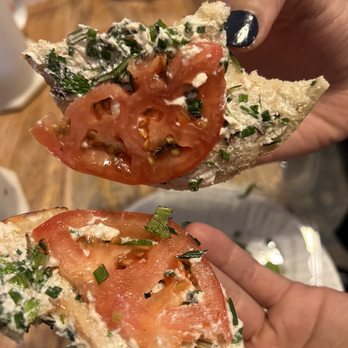 Tryst - Santa Cruz Bagel - Lounges Near Me - Washington, DC, District of Columbia