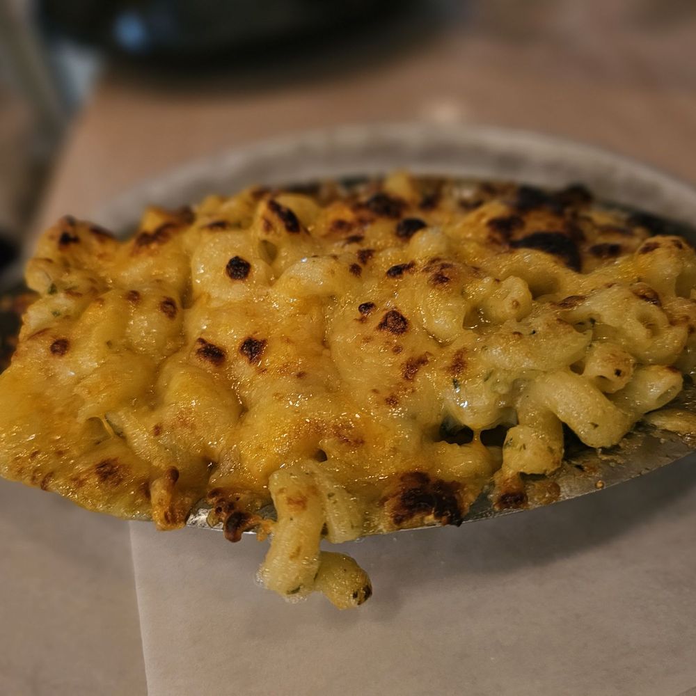 V Pizza Brier Creek + Flask - Mac-cheese - Chicken Wings Near Me - Raleigh, North Carolina