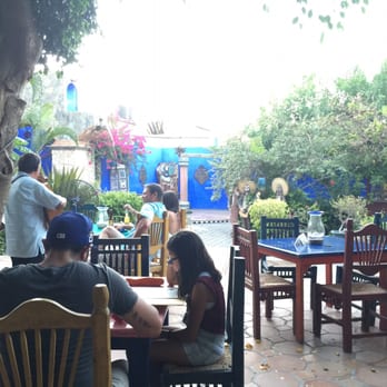 Mi Casa - Beautiful courtyard with a Trio serenading dinner guest. - Mexican Near Me - Cabo San Lucas, BCS Mi Casa - Beautiful courtyard with a Trio serenading dinner guest. - Mexican Near Me - Cabo San Lucas, BCS
