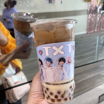 Ding Tea Palm Desert - Oolong Latte w/boba - Bubble Tea Near Me - Palm Desert, California Ding Tea Palm Desert - Oolong Latte w/boba - Bubble Tea Near Me - Palm Desert, California