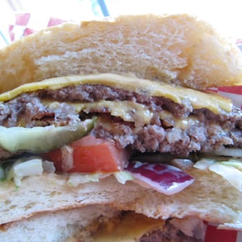 El Burger Luchador - say hello to my little friend - Food Trucks Near Me El Burger Luchador - say hello to my little friend - Food Trucks Near Me