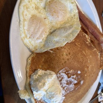 The Pantry On Park - Pancakes - American Near Me - Santa Maria, California