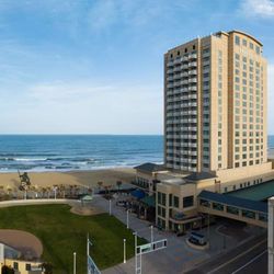 Hilton Virginia Beach Oceanfront - Exterior