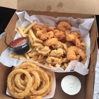Kream N' Kone Restaurant - Clams and shrimp - Seafood Near Me - Chatham, Massachusetts
