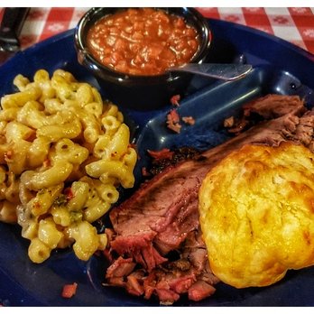 Bennett's Pit Bar-B-Que - Brisket with spicy mac and cheese and baked beans. - Barbeque Near Me - Pigeon Forge, Tennessee Bennett's Pit Bar-B-Que - Brisket with spicy mac and cheese and baked beans. - Barbeque Near Me - Pigeon Forge, Tennessee