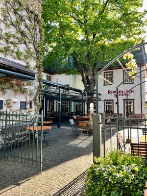 Breuer’s Rudesheim Castle Hotel by null