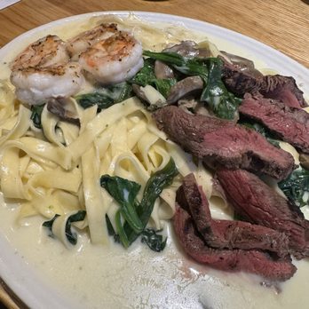 Carrabba's Italian Grill - NEW Filet & Shrimp Toscana (Drowning in cream) - Italian Near Me - Naples, Florida
