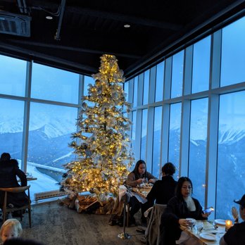 Sky Bistro - Sky view - Canadian (New) Near Me - Banff, Alberta Sky Bistro - Sky view - Canadian (New) Near Me - Banff, Alberta