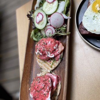 Outro - Egg Benedict - Cafes Near Me - New York, New York Outro - Egg Benedict - Cafes Near Me - New York, New York