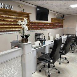 KNV Nails
