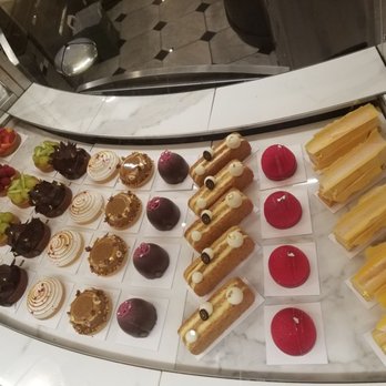 Harrods - Dessert - Department Stores Near Me - London, XGL