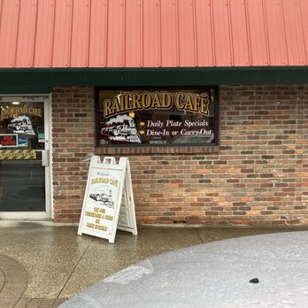 Railroad Cafe - Signage - Cafes Near Me - Mitchell, Indiana