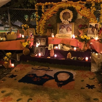 Noche de Altares - Festivals Near Me - Santa Ana, California
