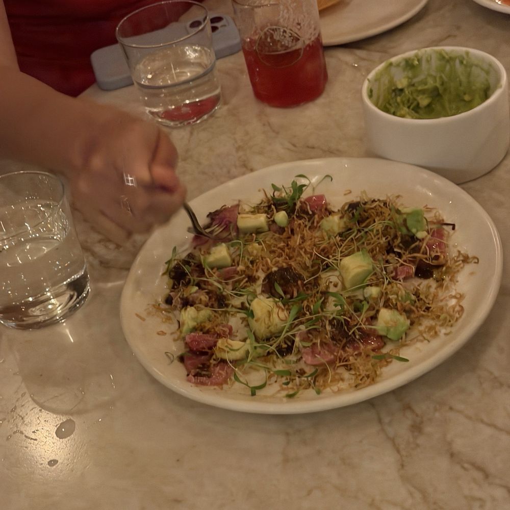 Este - Seafood Near Me - Austin, Texas Este - Seafood Near Me - Austin, Texas