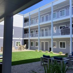 Stay Apt Suites - Central courtyard