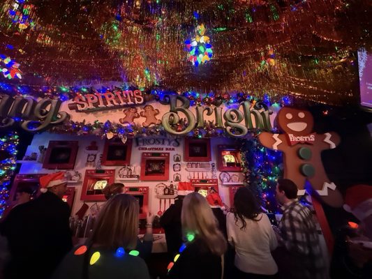 Frosty's Christmas Bar Chicago by null