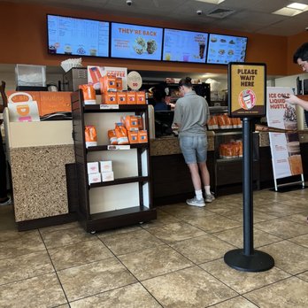 Dunkin' - Rude Bystander - Donuts Near Me - Miramar Beach, Florida Dunkin' - Rude Bystander - Donuts Near Me - Miramar Beach, Florida